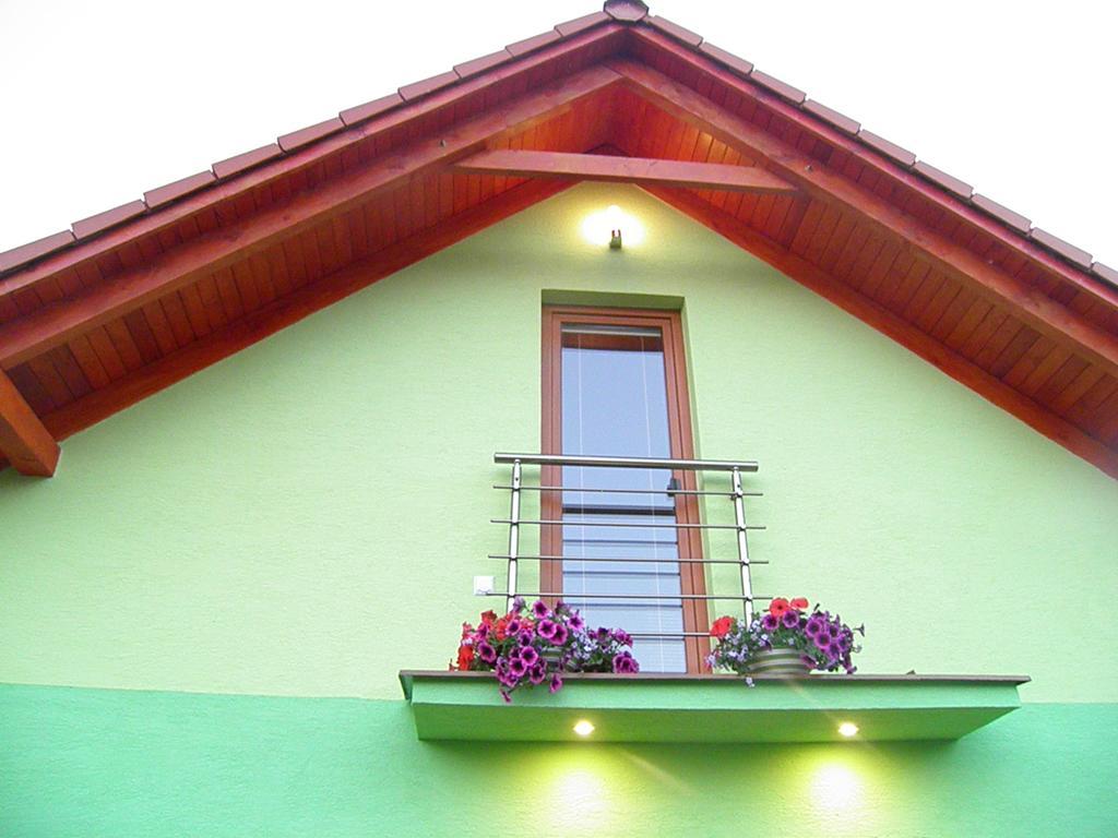 Green Cottage Bešeňová Kültér fotó